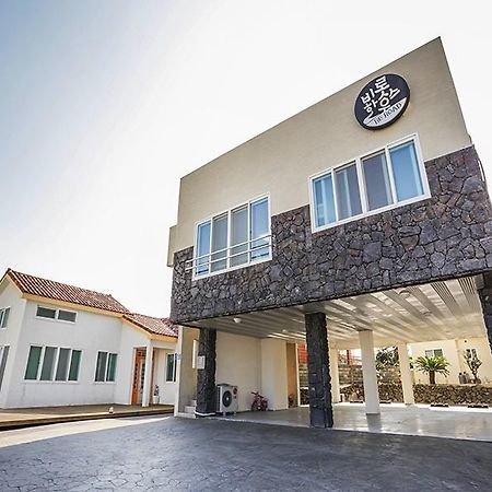 Be Road House Hotell Jeju by Eksteriør bilde
